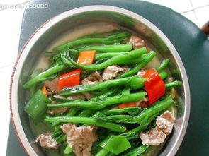 高效餐飲，助力生產(chǎn)——解析廣州番禺南沙鐘村工業(yè)區(qū)團(tuán)體快餐配送與飯?zhí)贸邪?wù)